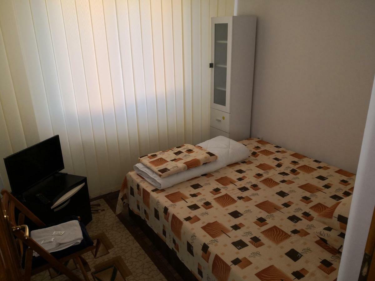 Casa De Vacanta Laurentiu Calimanesti Ngoại thất bức ảnh